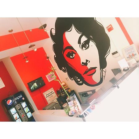 Hotel Dolce Villa 프로비던스 외부 사진